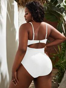 Slaydiva Summer Beach Plus Twist Front Cut Out Ruched Side Cami One Piece Swimsuit - White - View 2