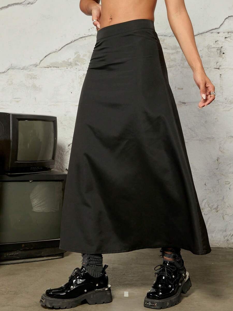 Solid Ruched A-Line Skirt