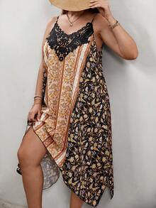 SHEIN VCAY 大碼印花拼接水溶蕾絲手帕下擺吊帶連衣裙 - 彩色 - 查看 3