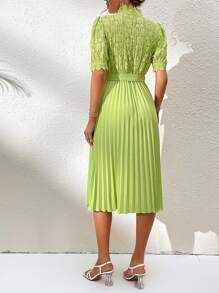 Breezaya Contrast Lace Pleated Hem Belted Dress - Green - View 2