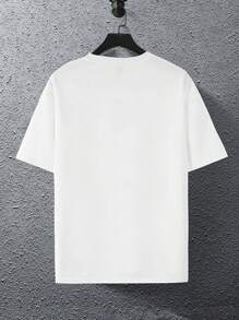 Manfinity RebelGame 宽松男士手印及口号落肩 T 恤 - 白色 - 查看 3