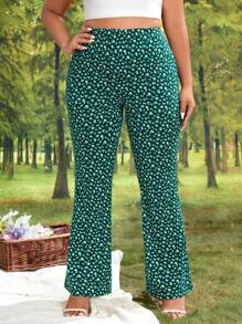 SHEIN VCAY Plus Ditsy Floral Print Flare Leg Trousers - Green - View 3