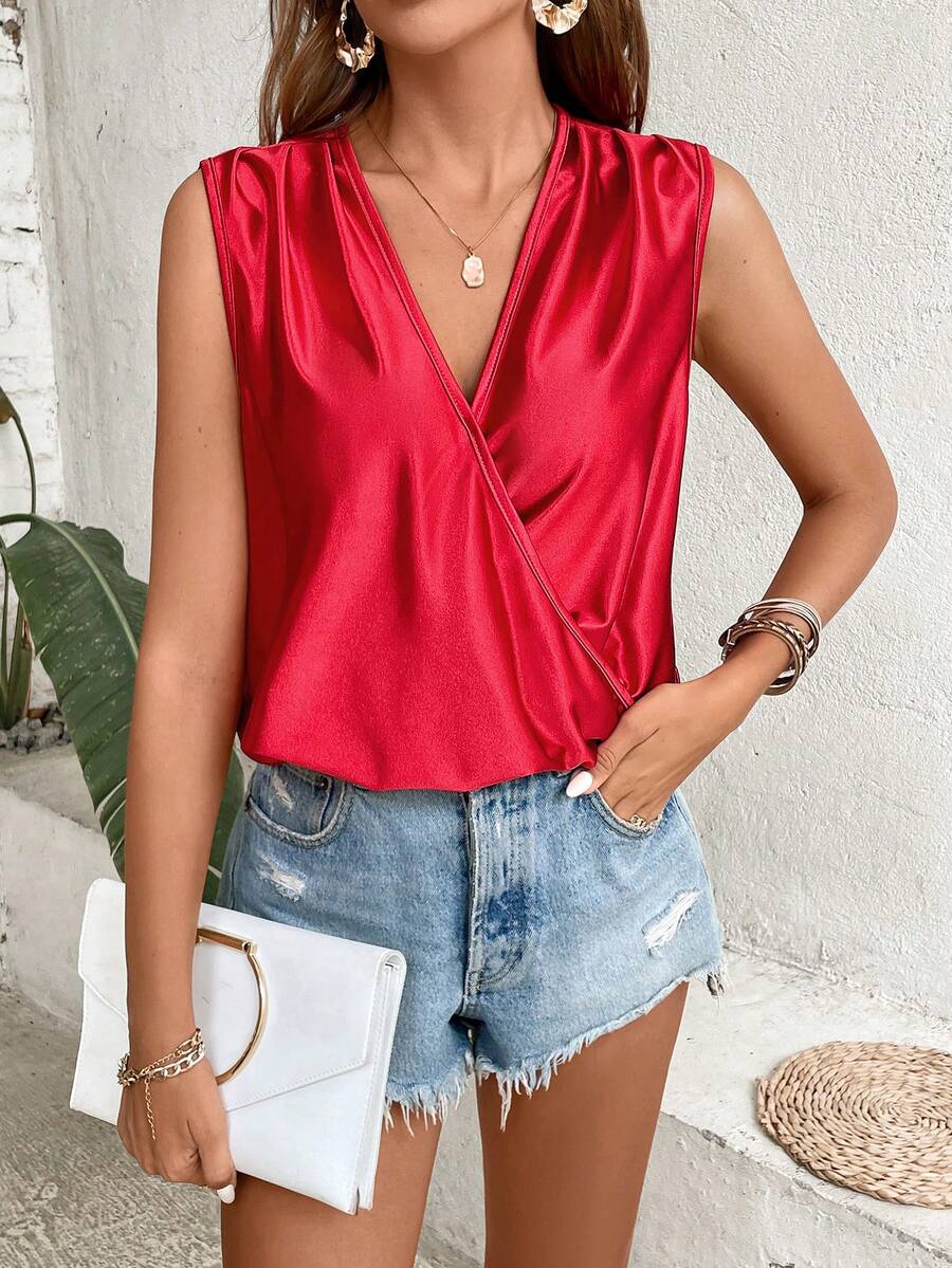 SHEIN Privé 素色交疊領無袖襯衫 - 紅色 - 查看 1