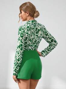 SHEIN Privé Bộ đồ hai mảnh nữ Thắt nơ trước Nút phía trước Tất cả trên in Giải trí - Nhiều màu - Xem 3