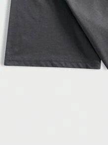 ROMWE MEN Goth Men Cotton Butterfly Graphic Tee, School - Grey - View 3