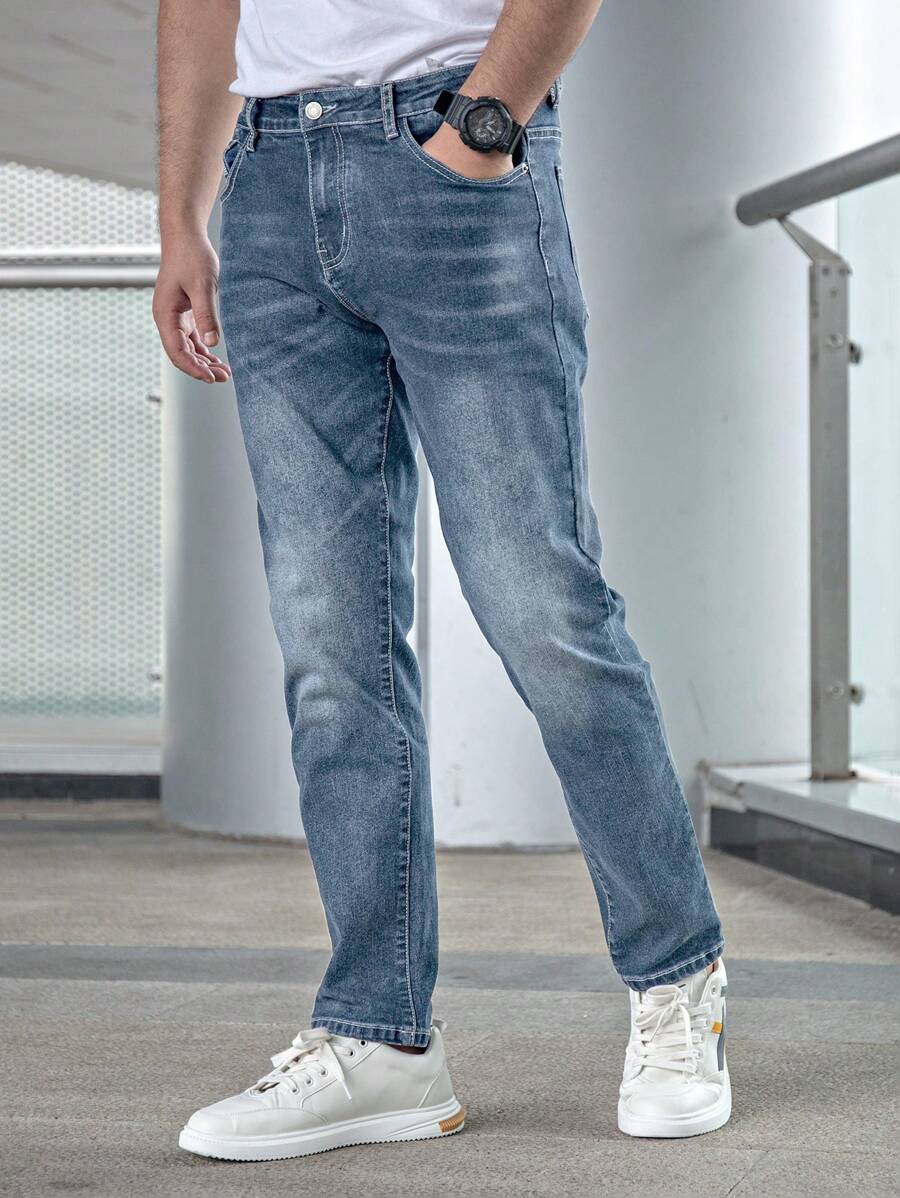 Men Slant Pocket Straight Leg Jeans - Light Wash - View 1