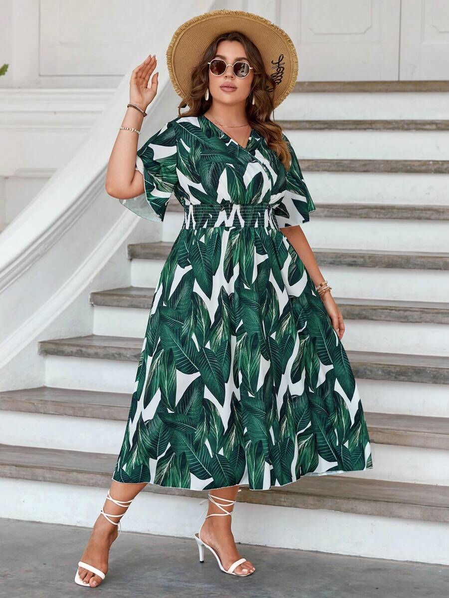 SHEIN VCAY Plus Tropical Print Shirred Waist Dress - Green - View 1