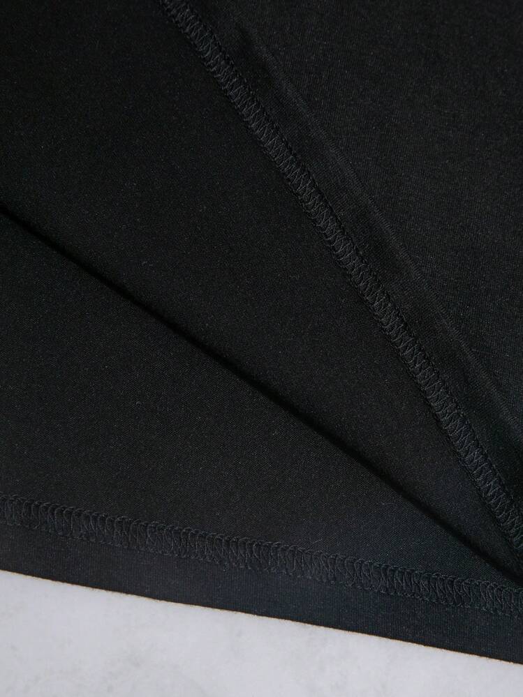 SHEIN LUNE Camiseta con estampado floral con letra - Negro - Añade 3