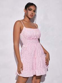 SHEIN PETITE 碎花胸部褶皺荷葉邊吊帶連衣裙 - 粉色 - 查看 5