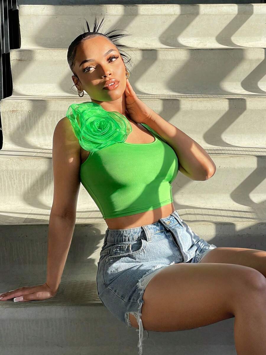 SHEIN SXY 單肩立體花卉短款背心