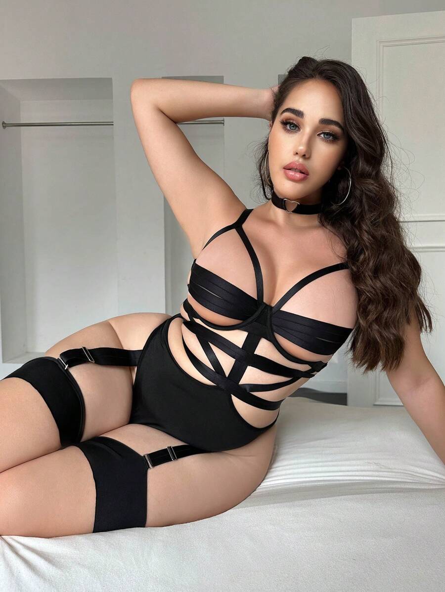 SHEIN Bộ đồ liền thân Teddy có dây buộc vòng Plus kèm vòng cổ có 1 cặp vòng chân - màu đen - Xem 1