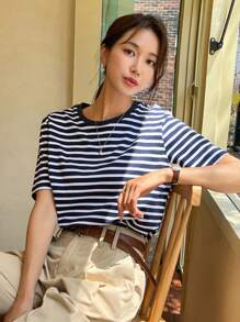 DAZY Camiseta unida en contraste con estampado de rayas - Azul Marino - Ver 2