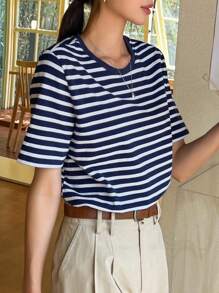 DAZY Camiseta unida en contraste con estampado de rayas - Azul Marino - Ver 6