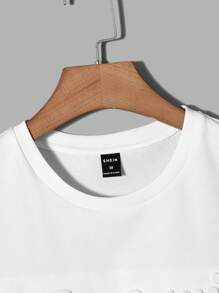 Manfinity RebelGame Hombres Top tank en relieve de letra - Blanco - Ver 4