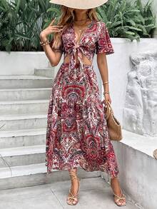 SHEIN Frenchy con estampado de paisley con nudo delantero Top crop & bajo con fruncido Falda - Multicolor - Ver 3