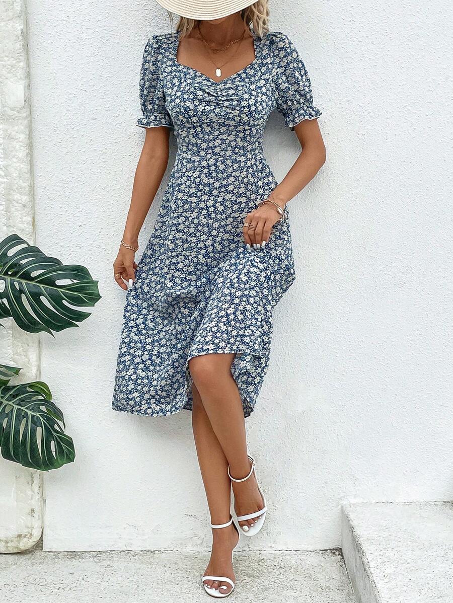 Breezaya 碎花雞心領口泡泡袖連衣裙 - 藍白色 - 查看 1