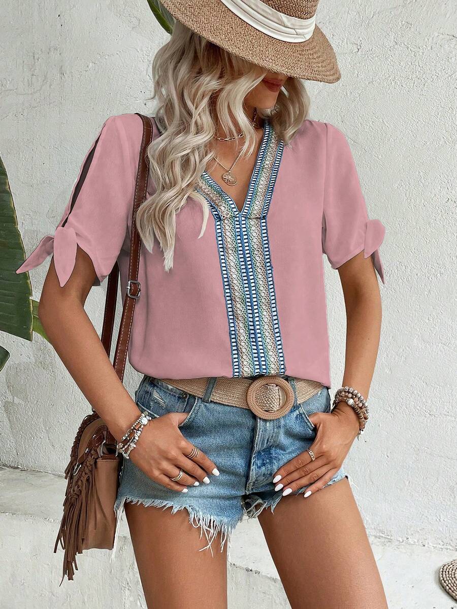 SHEIN LUNE 幾何織帶打結袖口開衩袖襯衫 - 粉色 - 查看 1