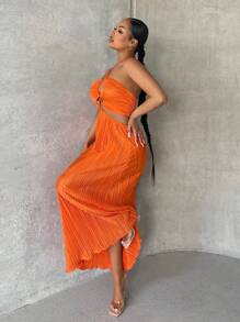 SHEIN SXY Summer Crisscross Tie Backless Halter Swing Dress Beach Outfits For Woman Beach