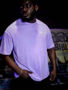 Manfinity RebelGame Hombres Camiseta algodón con estampado de árbol de coco y slogan - Lila Púrpura - Ver 6