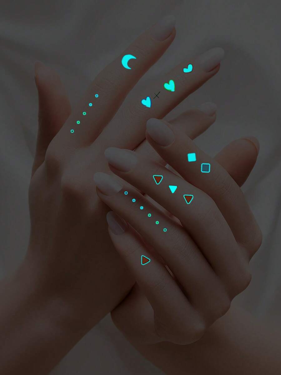 兩張月亮和愛心圖案發光發亮紋身貼紙 - 棕色 - 查看 1