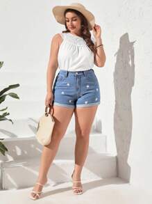 Plus pantaloni scurți din denim cu tiv rulat cu broderie florală