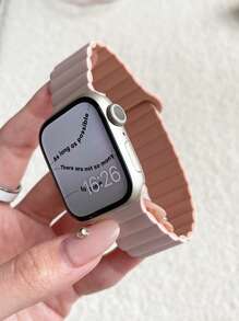 1条男女通用硅胶磁吸表带，兼容 42mm、38mm、40mm、41mm、44mm、45mm、46mm、49mm，时尚智能手表替换表带，适用于Ultra2、Ultra SE2、SE 11、10、9、8、7、6、5、4、3、2、1系列，学生返校季好礼