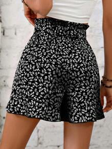 SHEIN LUNE 小碎花紙袋腰荷葉邊短褲 - 黑色 - 查看 2
