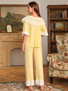Kontrast-Spitze Volant-Saum Rüschena Ärmel Pyjama Set, Urlaub
