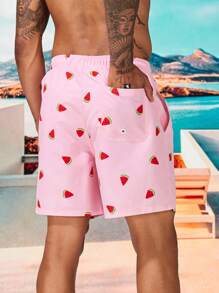 Manfinity Swimmode Quần short nam đi biển Túi Dây kéo Đắp vá Lá thư Rau quả - Màu Hồng Tươi - Xem 2