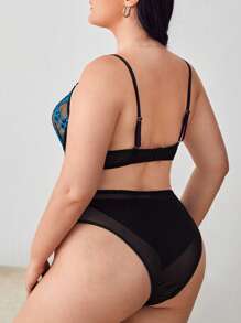 大碼蕾絲拼接網紗性感緊身連體衣