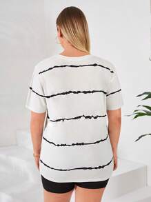 RueChic Plus Striped Print V Neck Tee - White - View 2