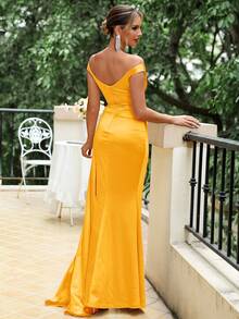 LOVE&LEMONADE 一字肩褶邊高衩正式連衣裙 - 黃色 - 查看 2