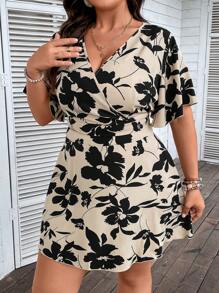 SHEIN Clasi Plus Floral Print Butterfly Sleeve Top & Skirt