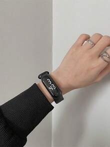 2pcs Girls Black & White TPU Strap Rectangle Dial Digital Watch For Daily Life - Multicolor - View 2