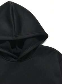 ROMWE MEN Guys Slogan & Figure Graphic Thermal Lined Hoodie - Black - View 3