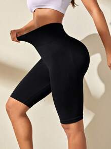 Easithlete 纯色宽腰带运动短裤女士运动短裤、健身短裤、骑行短裤 - 黑色 - 查看 1