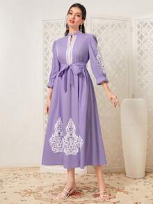 Al Najma 圖案貼花喇叭袖繫腰帶連衣裙 - 紫丁香色 - 查看 5