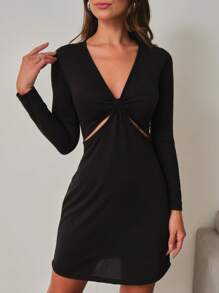 SHE(IN) BRASIL 鏤空前扭結洋裝 - 黑色 - 查看 3