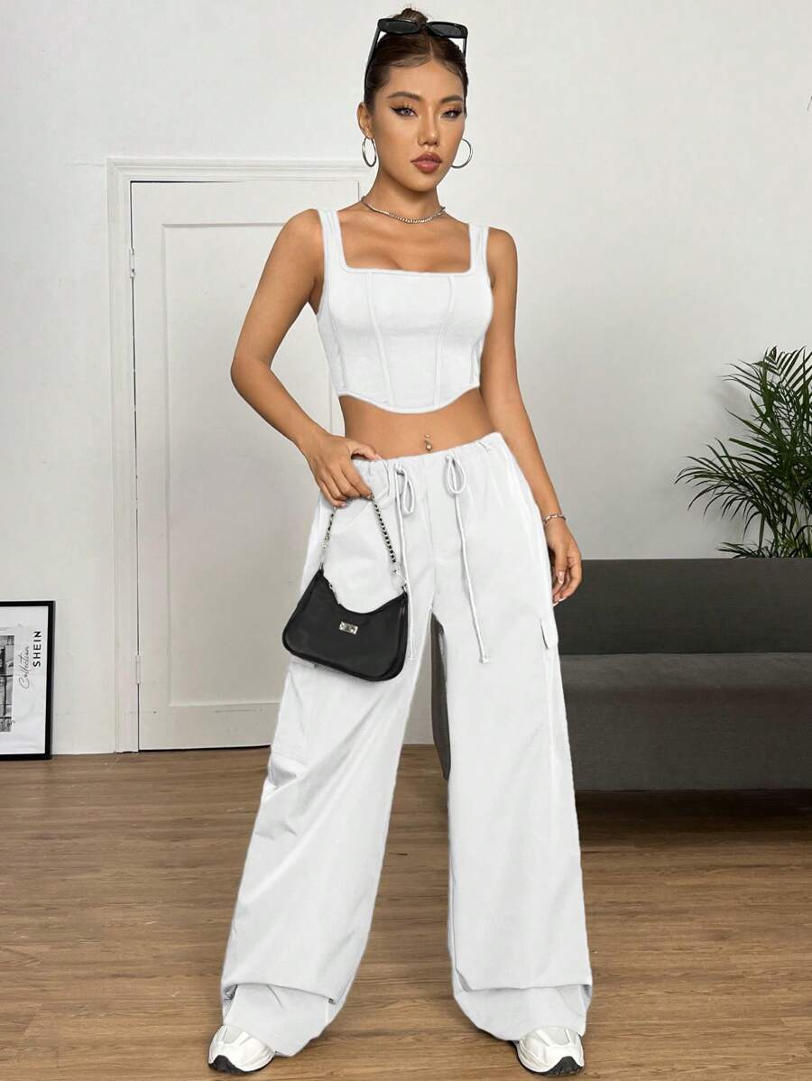 SHEIN EZwear 素色短款背心和翻蓋口袋工裝褲 - 白色 - 查看 1