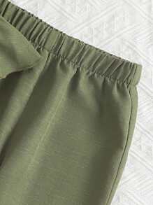 SHEIN Vintaside Kids 少女荷葉邊泡泡袖上衣和褲子 - 軍綠色 - 查看 4