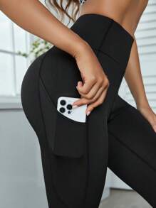 Yoga Futuristic 寬腰帶側邊手機口袋七分運動打底褲 - 黑色 - 查看 4