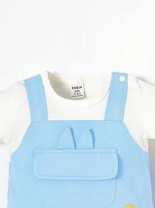 SHEIN 男嬰卡通圖案3D貼佈設計翻蓋口袋二合一連身短褲 - 藍白色 - 查看 5