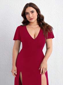 SHEIN Privé 大碼深V領高衩連衣裙 - 酒紅色 - 查看 5