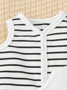 SHEIN 新生儿中性男童休闲、舒适、时尚、简约、实用、百搭、可爱、无袖、保暖内衬、黑白条纹夹克 2 件套、初秋 - 白色 - 查看 3