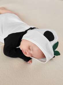 SHEIN Recién nacido Bebé niño, informal, cómodo, a la moda y simplista, suave y lindo, estampado de panda en blanco y negro, mono de manga larga con sombrero de decoración de orejas 3d, ropa de estilo de bebé 2 piezas/set - Blanco y Negro - Ver 5