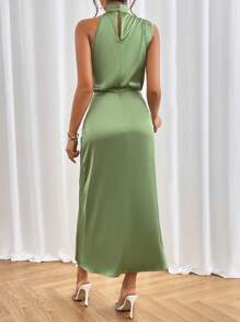 SHEIN Privé Solid Keyhole Back Satin Dress - Green - View 2