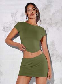 SHEIN BAE Solid Backless Crop Tee & Bodycon Skirt - Army Green - View 5