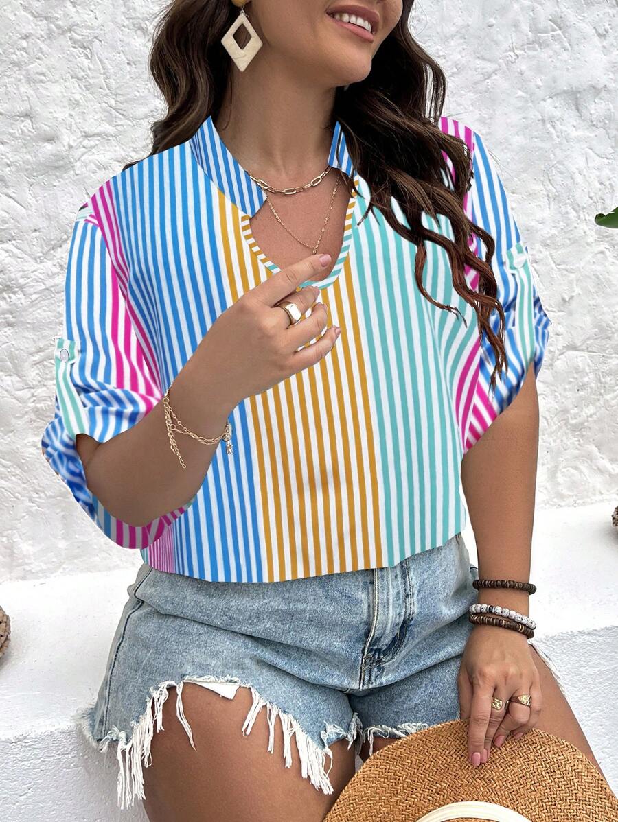 SHEIN Clasi 大碼條紋印花捲邊袖四分之一無紐扣開襟襯衫 - 彩色 - 查看 1