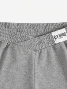 SHEIN EZwear Quần đùi nữ Đắp vá Lá thư Giải trí - Xám - Xem 3
