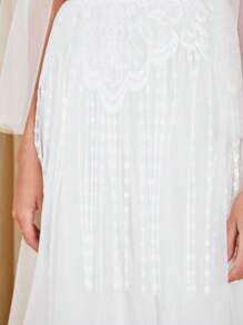 SHEIN Belle 斗篷袖上身蕾絲網紗覆蓋婚紗連衣裙不附面紗 - 白色 - 查看 7